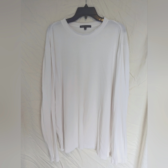 Robert Barakett Other - Robert Barakett White XXL Long Sleeve